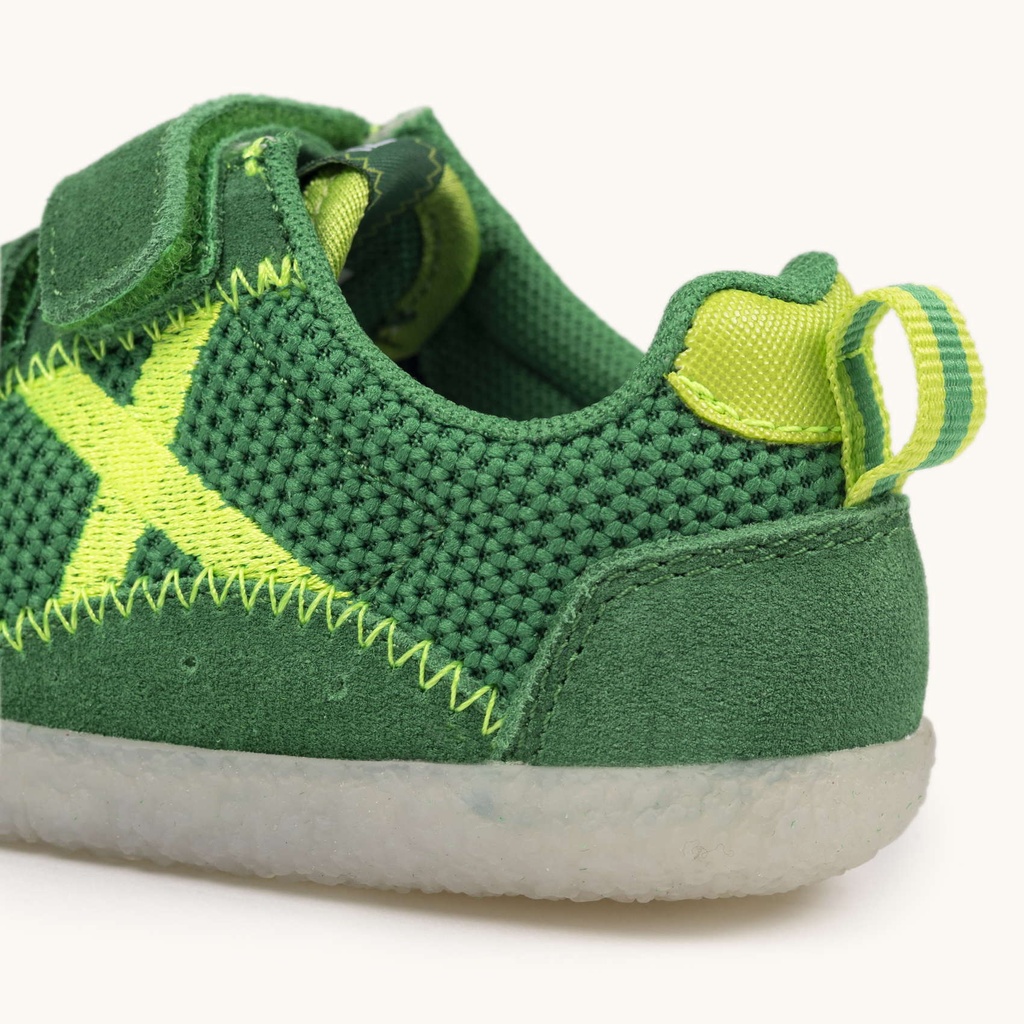 MUNICH BABY KODA W 24 Zapatilla de BebÃ© con Doble Velcro y Suela de Goma Flexible (3)