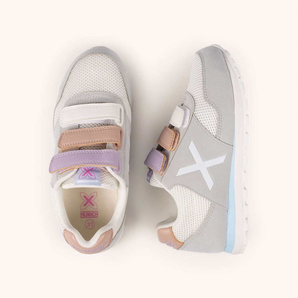 MUNICH DASH KID VCO 2.0 175 Zapatilla Retro Running Infantil Gris con Triple Velcro Pastel y Detalles Azules y Rosas (7)