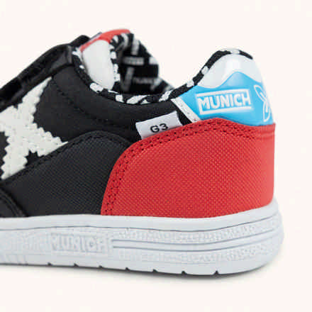 MUNICH G-3 KID 451 Zapatilla de FÃºtbol Sala Infantil Blanca con Detalles Amarillo y Azul (9)