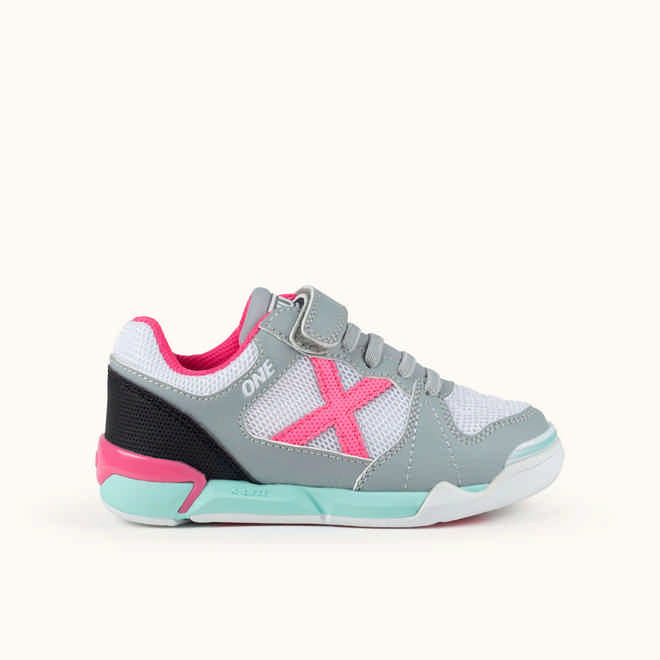 MUNICH ONE KID VCO 81 Zapatilla Deportiva Infantil con Cierre de Velcro y Tecnología X-Lite (1)