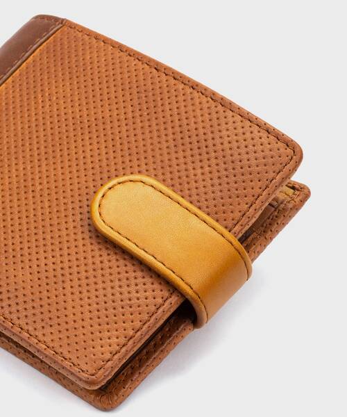 COMPLEMENTOS - Cartera con tarjetero para hombre (2)