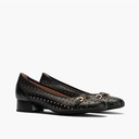 Zapato salón con adorno y tacón bajo, con punta redonda Negro (1)