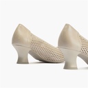 Zapato de salón con tacón medio, punta fina y adorno Oro (4)