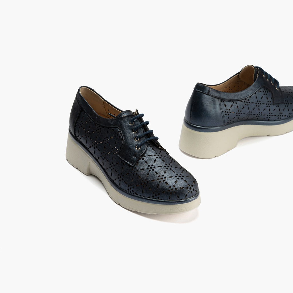 Blucher con cordones, cuña y piel fantasía Marino (4)