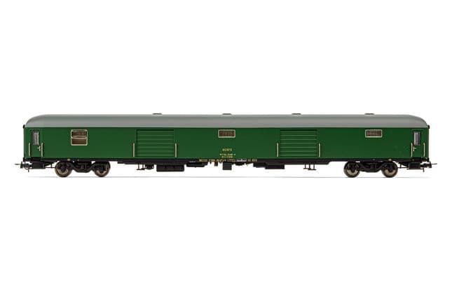 RENFE, furgón D11-11400, decoración verde, ép. IV (1)