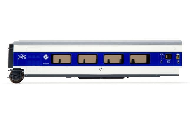 RENFE, Talgo Pendular, coche de segunda clase, decoración azul/blanco 'Largo Recorrido', ép. V (1)