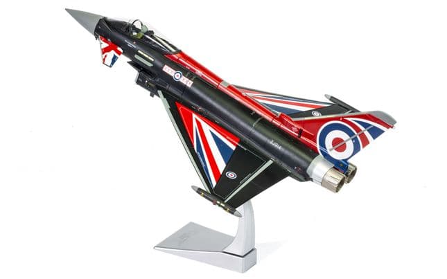 Eurofighter Typhoon FGR4 'Blackjack' - 2022 RAF Typhoon Display Scheme (2)