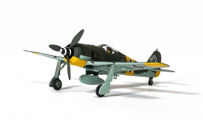Focke Wulf Fw 190A-8 'Black 1' - 2./JG54. - W.Nr Oberleutnant Otto Kittel (4)