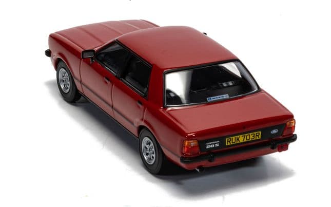 Ford Cortina Mk4 2.0S, Venetian Red (5)