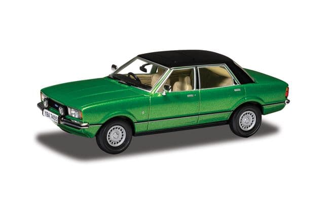 Ford Cortina Mk4 2.3 Ghia - Regency Green (1)