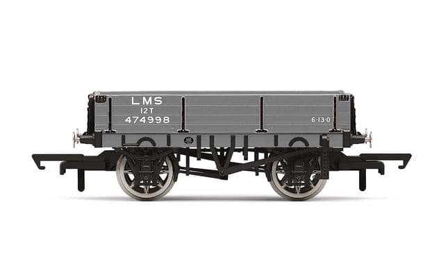 3 Plank Wagon, LMS - Era 3 (1)