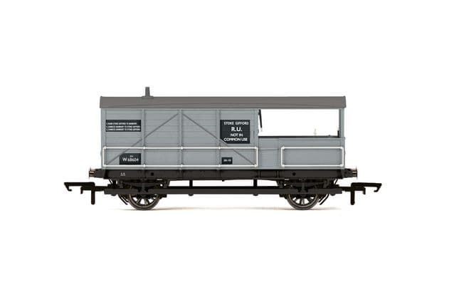 BR, AA15 20T 'Toad' Brake Van, W68604 - Era 4 (1)