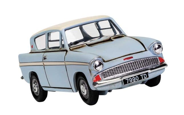 Harry Potter Flying Ford Anglia (3)
