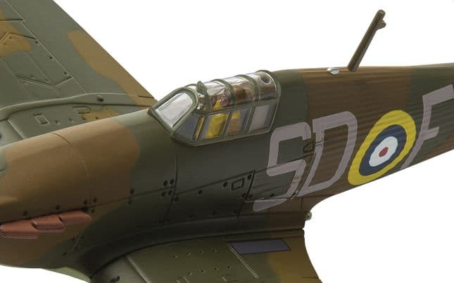 Hawker Hurricane Mk.I V7357/SD-F, Sgt. J.H Ginger Lacey, RAF No.501 Squadron, Gravesend, Sep 1940 (2)