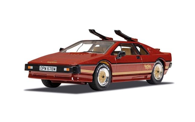 James Bond Lotus Esprit Turbo 'For Your Eyes Only' (1)