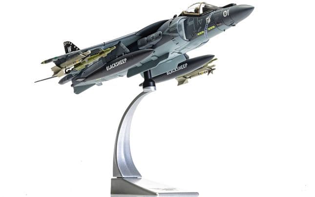 McDonnell Douglas AV-8B Harrier II Plus - 165001/01 - VMA-214 'Black Sheep' (3)