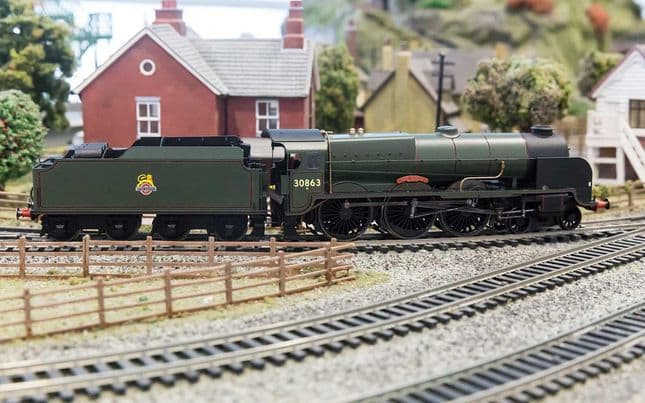 BR, Lord Nelson Class, 4-6-0, 30863 ‘Lord Rodney’ - Era 4 (2)