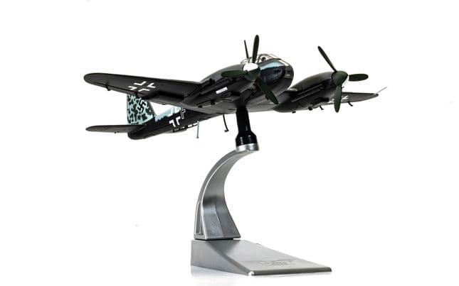 Messerschmitt Me 410A-1 U5+FE - Lt. Rudolf Abrahamczik (3)