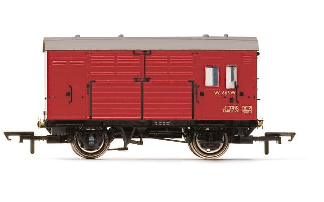 BR, N13 Horse Box, W665 - Era 4 (1)