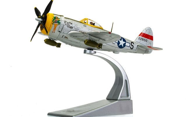 P-47D Thunderbolt® Republic 28RA 'Dottie Mae' - Lt Henry Mohr (5)