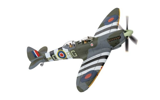 Supermarine Spitfire T9 - MJ627 - Biggin Hill Heritage Hangar (6)