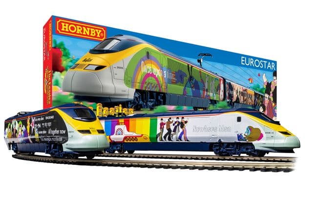 Eurostar 'Yellow Submarine' Train Set (1)