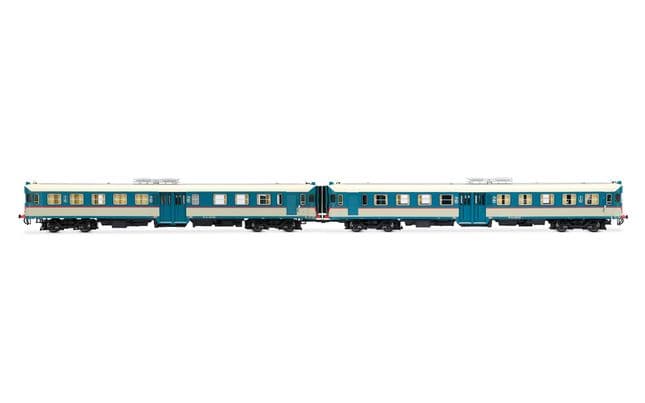 FS, set di 2 unità ALn 668 serie 1200 (doppia porta centrale, marmitte sul tetto), livrea d'origine con finestrini frontali piani (1)