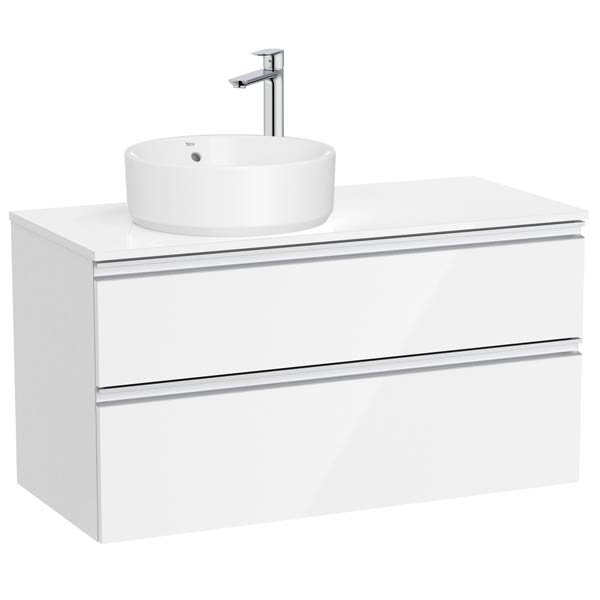 PROCA851959806 - 0Ff9HIDtx3zB0vc8jA5ES9fy.jpg