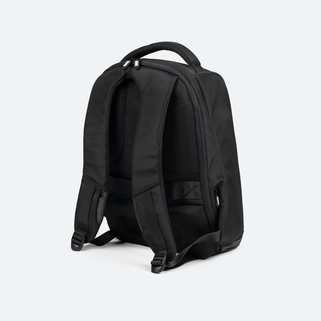 MUNICH BACKPACK SHIELD BLACK (4)