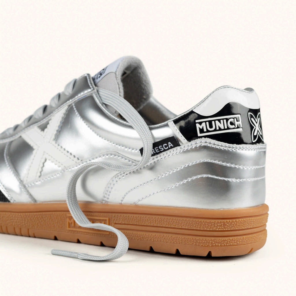 MUNICH GRESCA 328 Sneakers of avant-garde urban design Silver, White and Black (3)