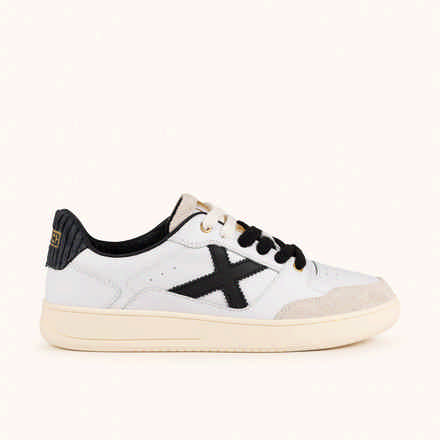 MUNICH LEGIT 120 Sneakers Retro tennis and skate classic design in White and Black (2)