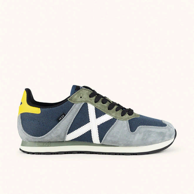 MUNICH MASSANA CLASSIC MAN 620 Retro Running Sneakers Grey and Blue with Yellow details (1)