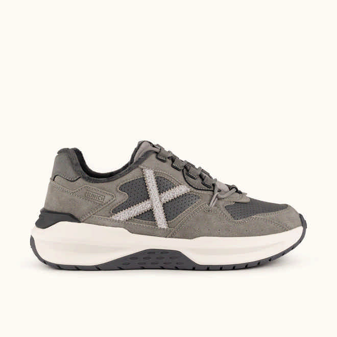 MUNICH NEXA 27 Futuristic design Sneakers Charcoal Gray and Black (1)