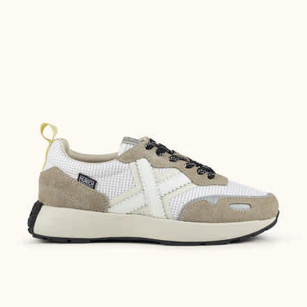 MUNICH XEMINE WMN 116 Sneakers with classic running style and elegant silhouette Beige, White and Silver (2)