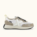 MUNICH XEMINE WMN 116 Sneakers with classic running style and elegant silhouette Beige, White and Silver (2)