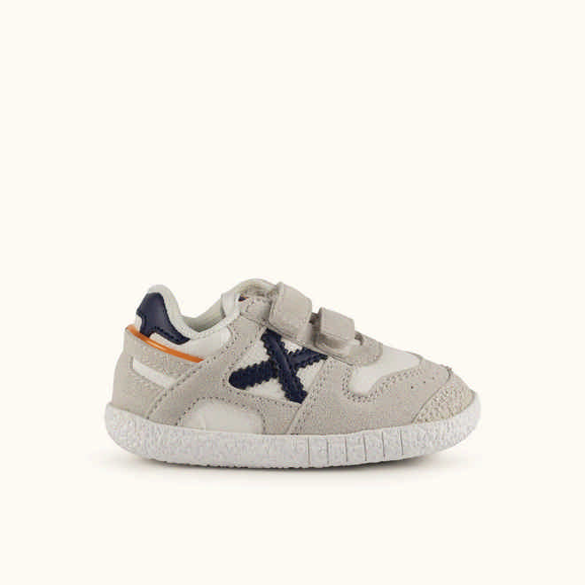 MUNICH BABY GOAL W 36 Barefoot kids shoes Classic and flat trainers White and Grey with Double Velcro (1)