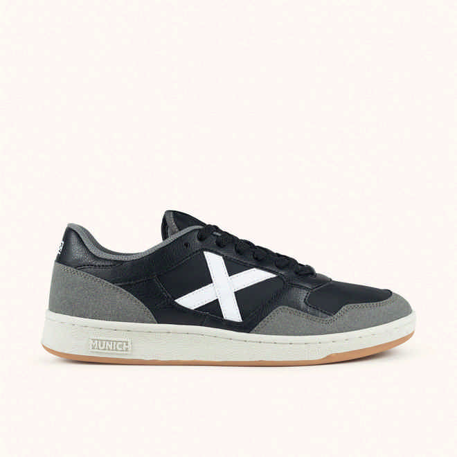 MUNICH ARROW 82 Retro tennis and skate with classic inspiration Black, Grey and White (1)