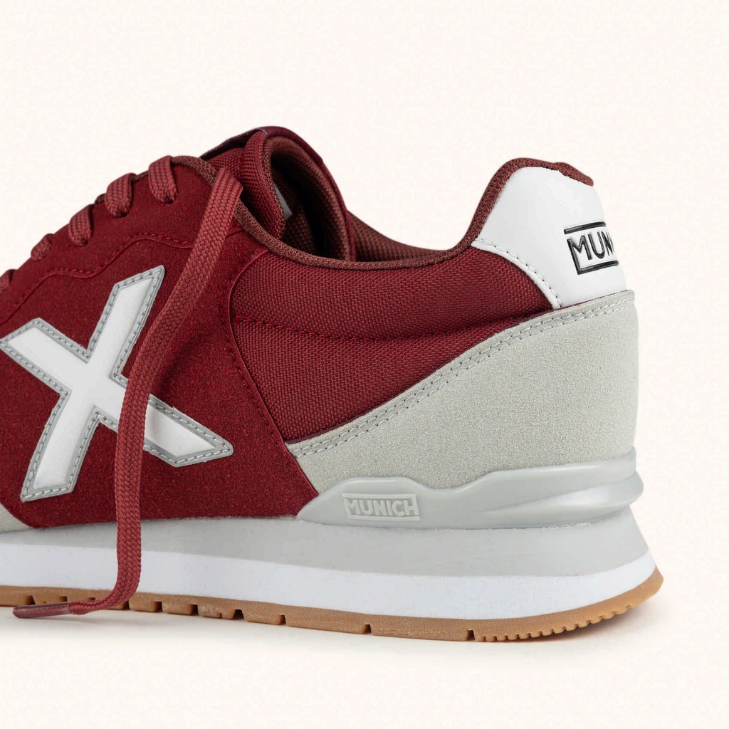 MUNICH DASH 2.0 292 Retro Running Sneakers with a timeless design Maroon, Light Grey and White (3)