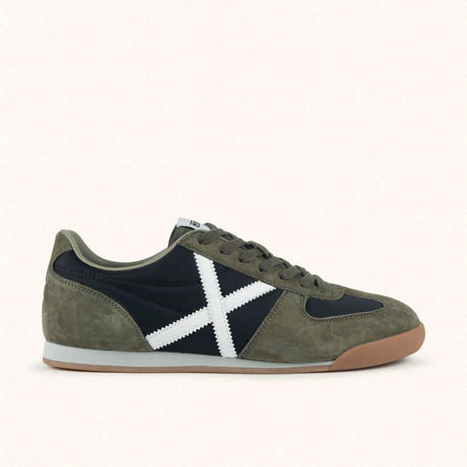 MUNICH STEREO 07 Sneakers with character silhouette and retro touches Khaki Green, Black and White (1)