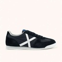 MUNICH STEREO 09 Sneakers with character silhouette and retro touches Black and White (2)