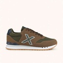 MUNICH STEREO 09 Sneakers with character silhouette and retro touches Black and White (11)