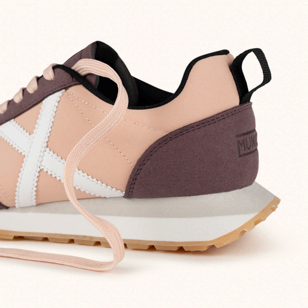 MUNICH RUSH WMN 16 Retro Running Sneakers Pink, Mauve and White (3)