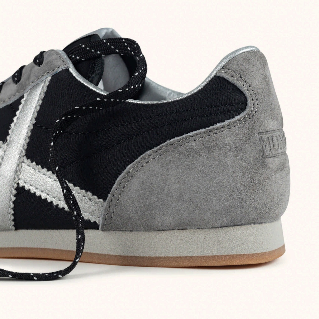 MUNICH STEREO 11 Retro design sneakers Black, Grey and Silver (3)