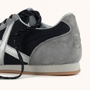 MUNICH STEREO 11 Retro design sneakers Black, Grey and Silver (3)