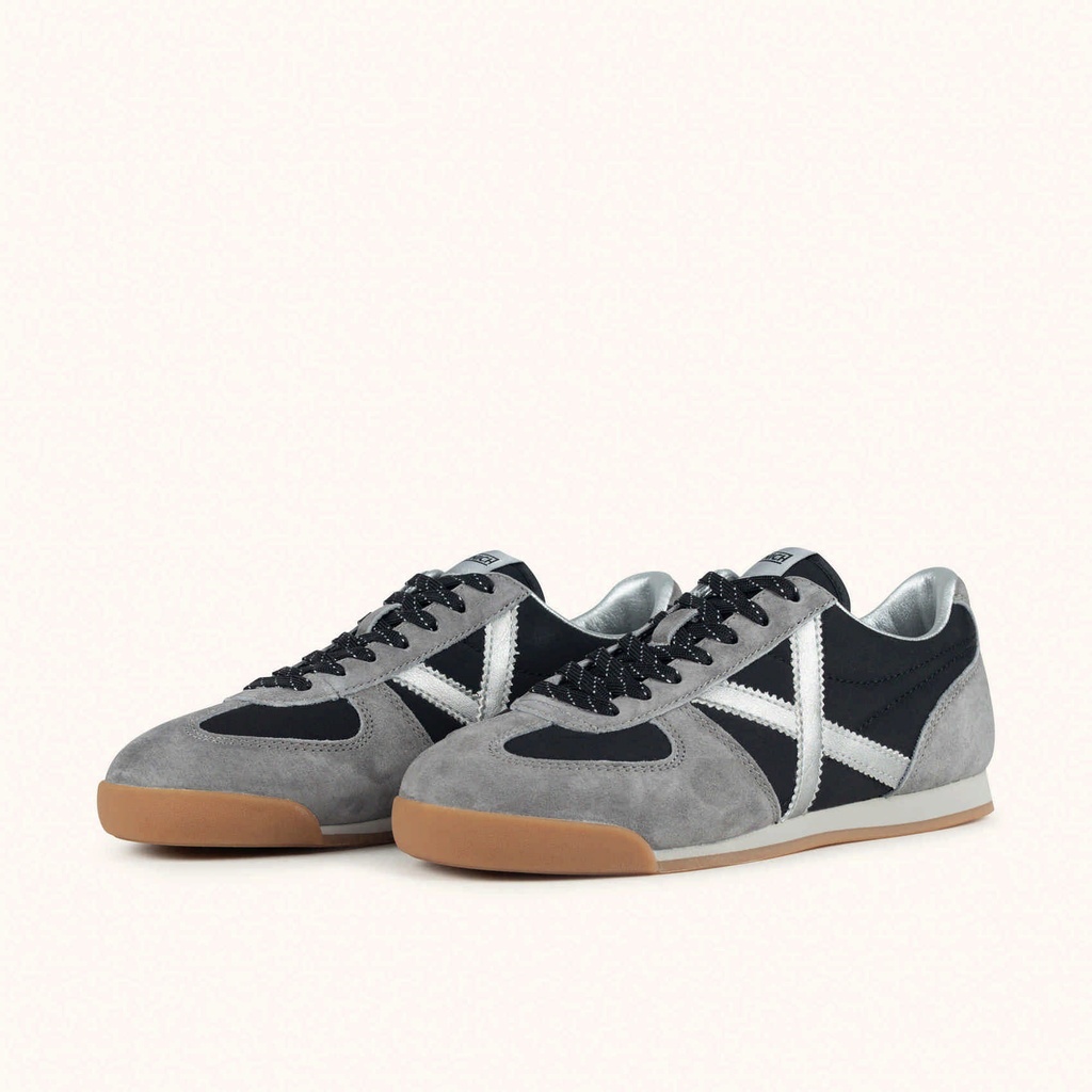MUNICH STEREO 11 Retro design sneakers Black, Grey and Silver (6)