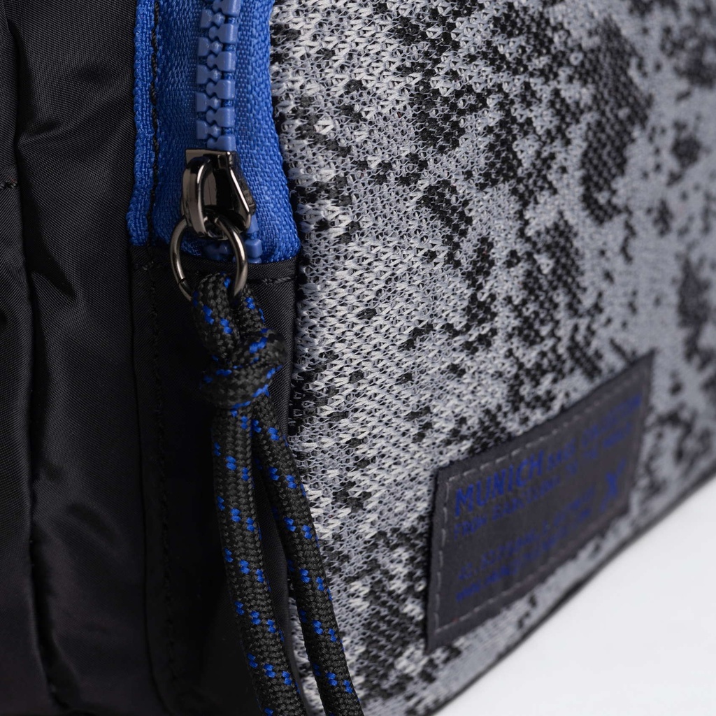 DEEP CROSSBODY BLACK (4)