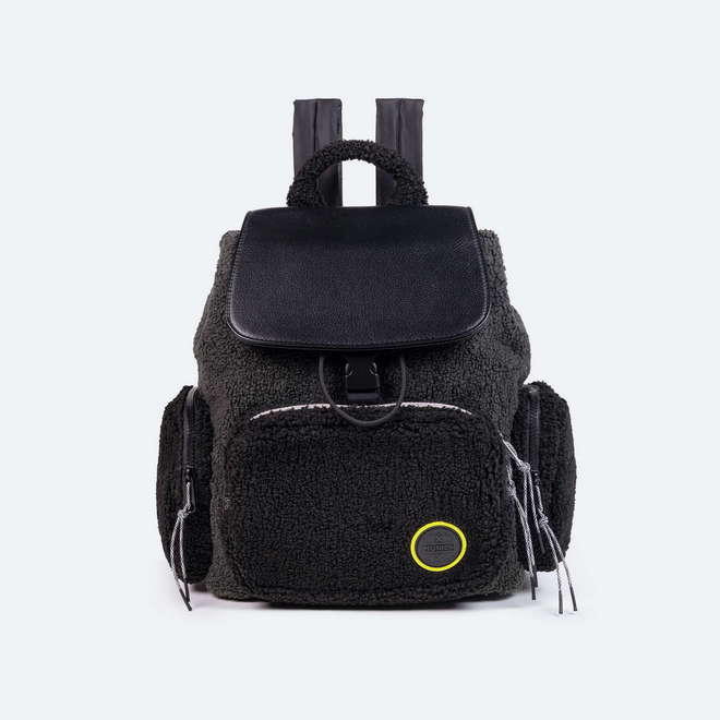 DEEP FW24 BACKPACK BLACK (1)