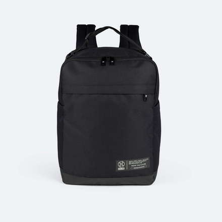Mochila negra de poliÃ©ster reciclado MUNICH GATE X-39 UNDERSEAT BACKPACK (2)