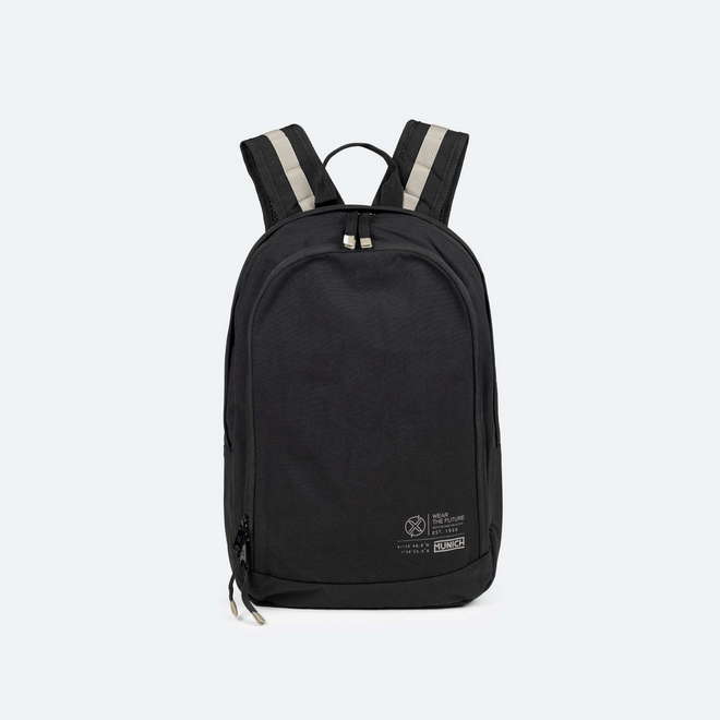 Mochila Sostenible de Doble Compartimento Negra TECA RECYCLED. BACKPACK. (1)