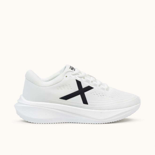 MUNICH SPRING 17 Zapatillas de diseÃ±o deportivo y ligero en color blanco (1)